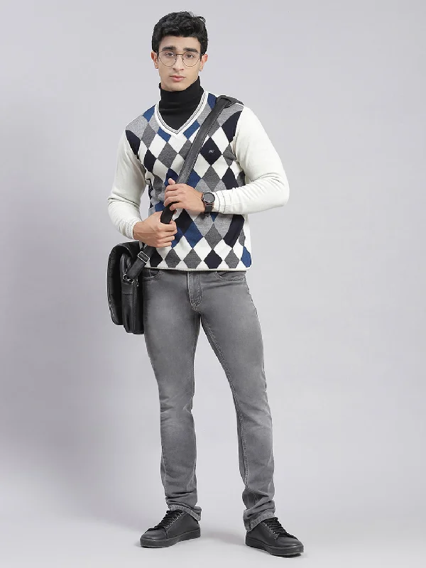 Men's Sweaters with Tailored FitsMen Cream Self Design V Neck Full Sleeve Sweaters/Pullovers