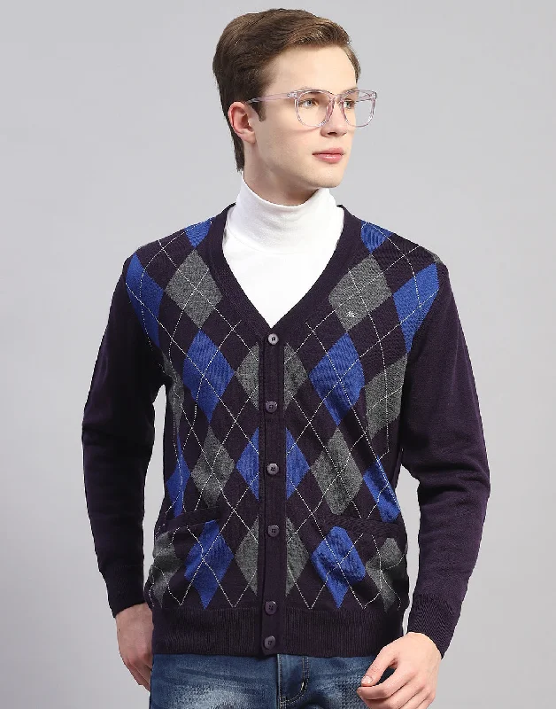 Men's Sweaters with Herringbone PatternsMen Navy Blue Self Design V Neck Full Sleeve Cardigan