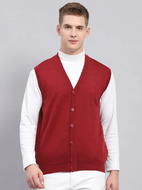 Athletic Men's Performance SweatersMen Maroon Solid V Neck Sleeveless Cardigan