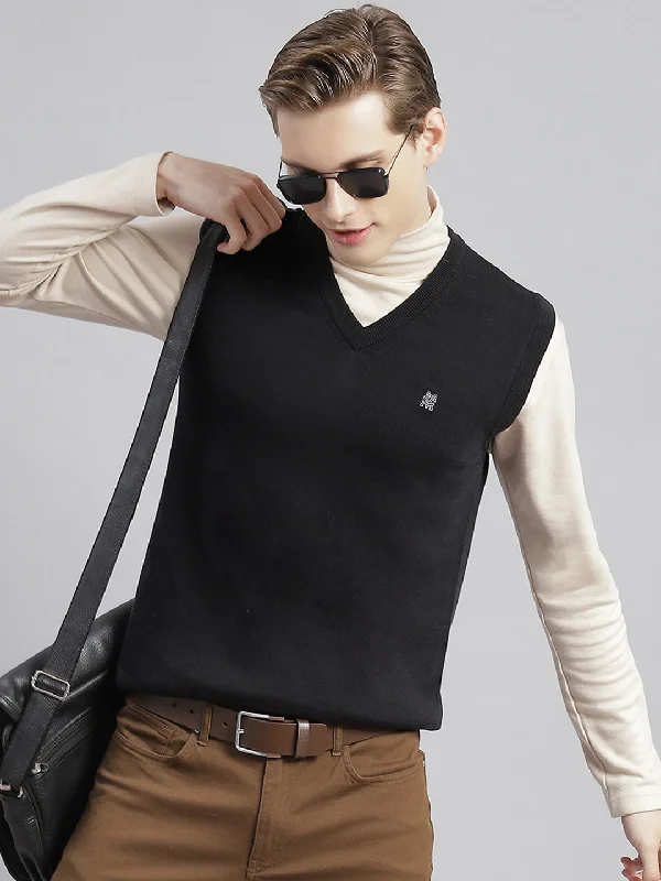 Men's Sweaters with Zip-Up CollarsMen Black Solid V Neck Sleeveless Sweaters/Pullovers