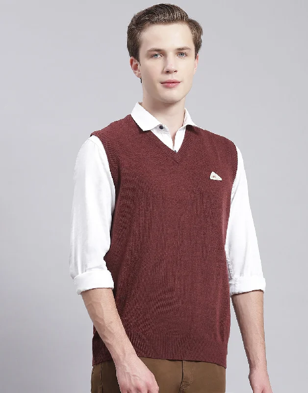 Men's Sweaters with Roll-Neck DesignsMen Maroon Solid V Neck Sleeveless Sweater