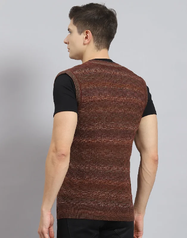 Men's Sweaters with Asymmetrical HemlinesMen Rust Self Design V Neck Sleeveless Sweater