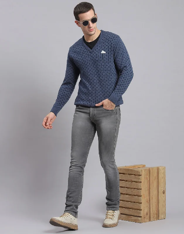 Men's Sweaters in Earthy TonesMen Blue Self Design V Neck Full Sleeve Sweater