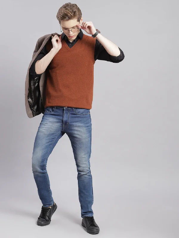 Men's Sweaters with Elastic WaistbandsMen Brown Solid V Neck Sleeveless Sweaters/Pullovers