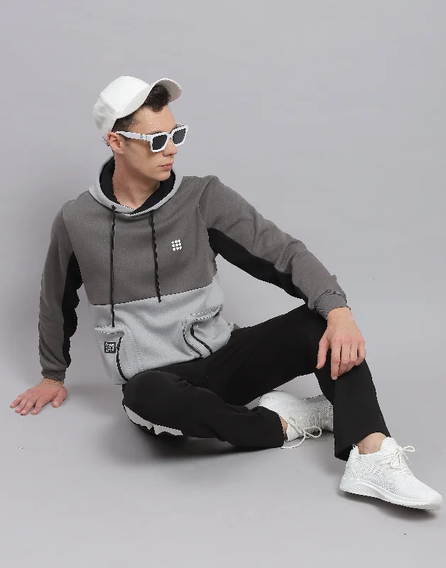 Men's Hoodies with EmbroideryMen Grey Solid Hooded Full Sleeve Sweatshirt