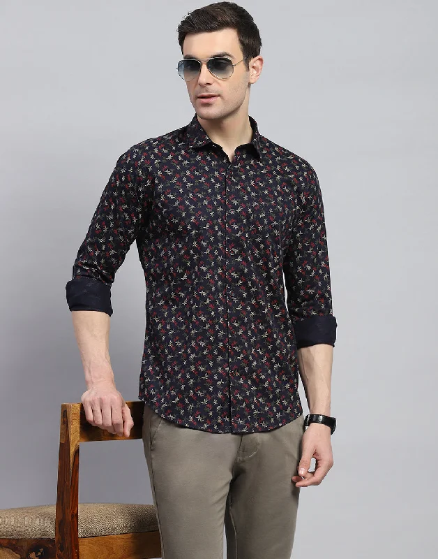 Men's Sleeveless Shirts for Summer ComfortMen Navy Blue Printed Spread Collar Full Sleeve Shirt