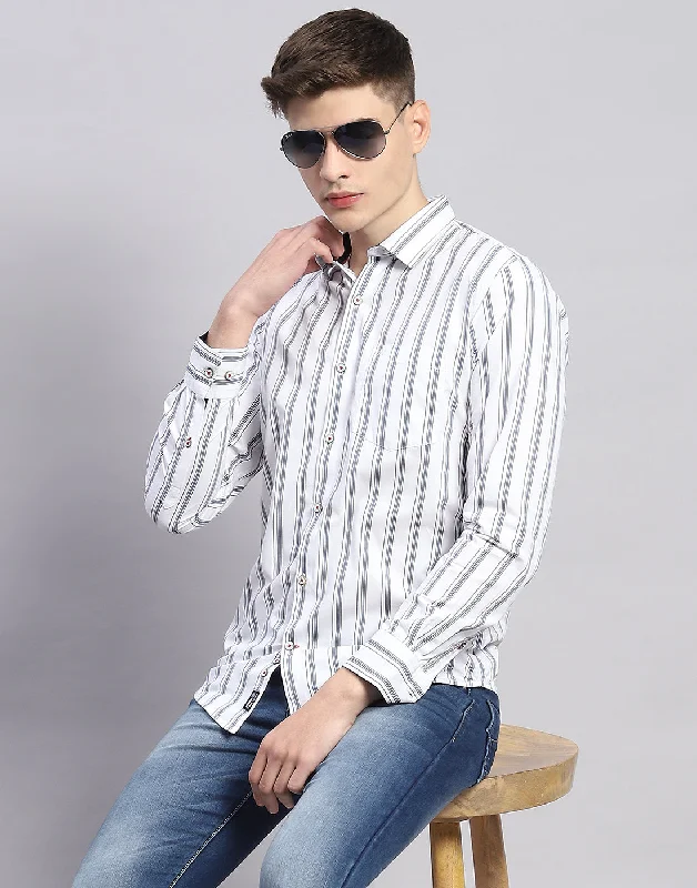 Men's Geometric Print Shirts for a Modern TwistMen White Stripe Collar Full Sleeve Shirt