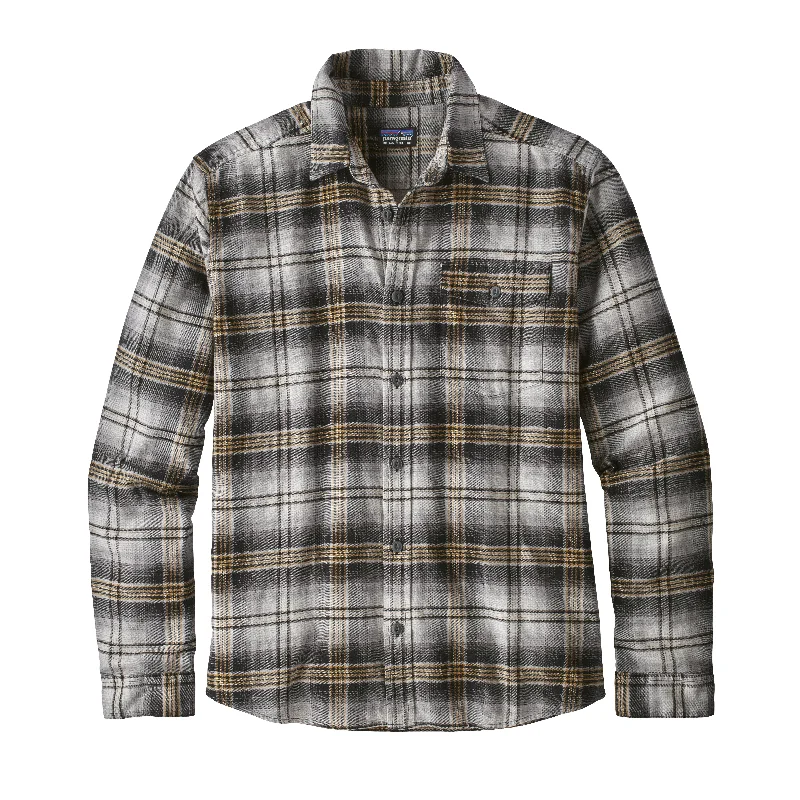 Men's Tab-Collar Shirts for a Crisp LookMen's Lightweight Fjord Flannel Shirt