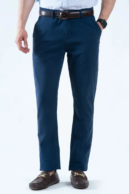 Men's Straight-Leg Jeans for a Classic Fit"NEILER" Cotton Chino Pant